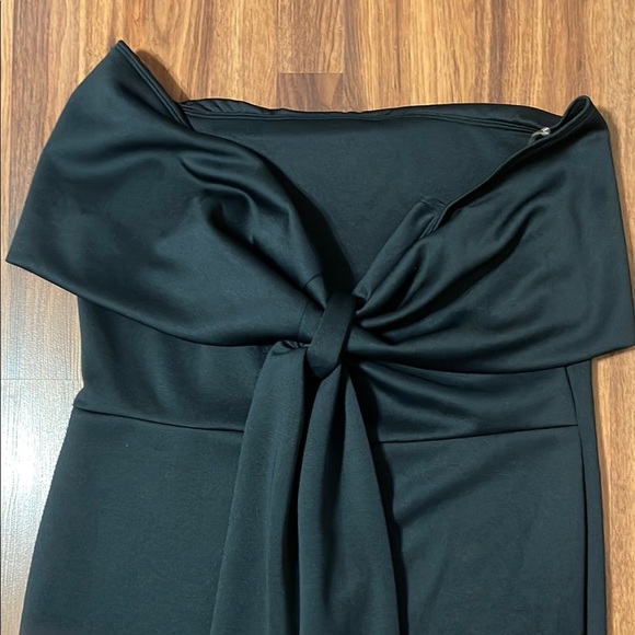 Quum Elegant Black Evening off the shoulder Dress 3X - Picture 3 of 16